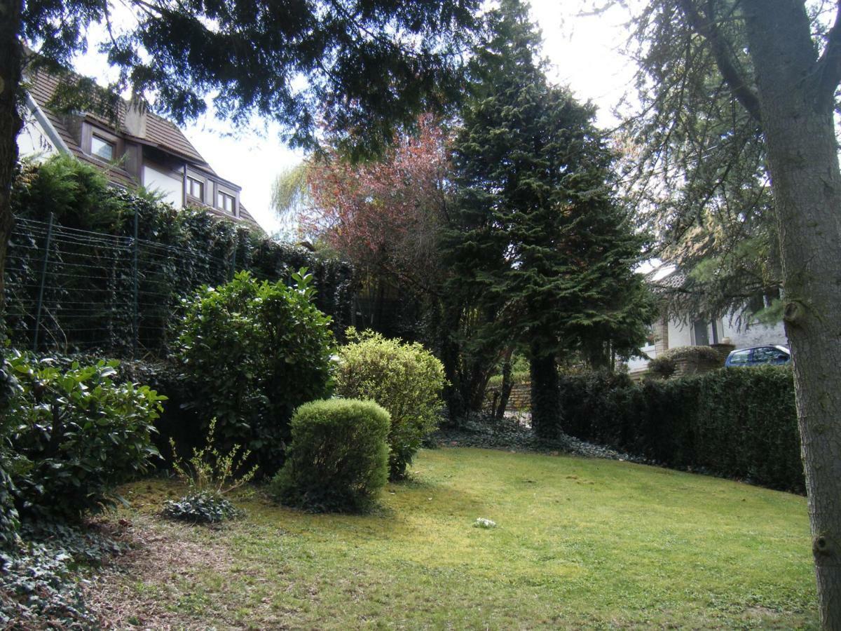 Bed and Breakfast Les Lutins Sainte-Ruffine Esterno foto